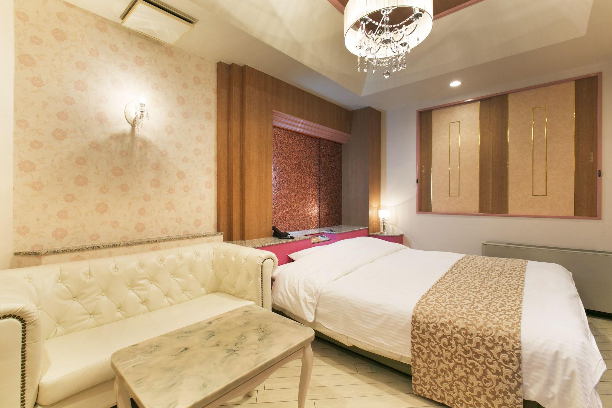 Hotel Atlantis Toyonaka (Adults Only) מראה חיצוני תמונה