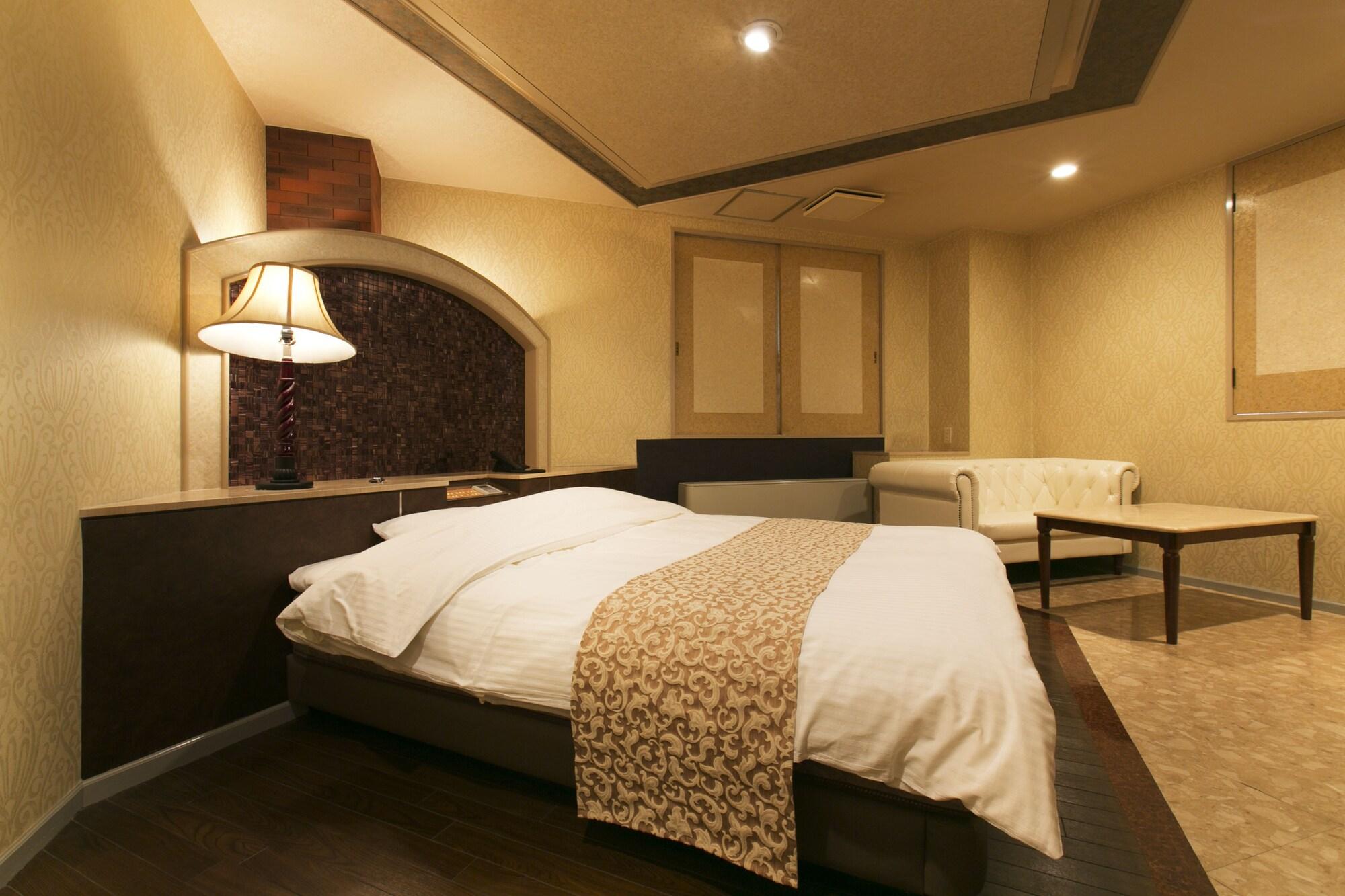Hotel Atlantis Toyonaka (Adults Only) מראה חיצוני תמונה